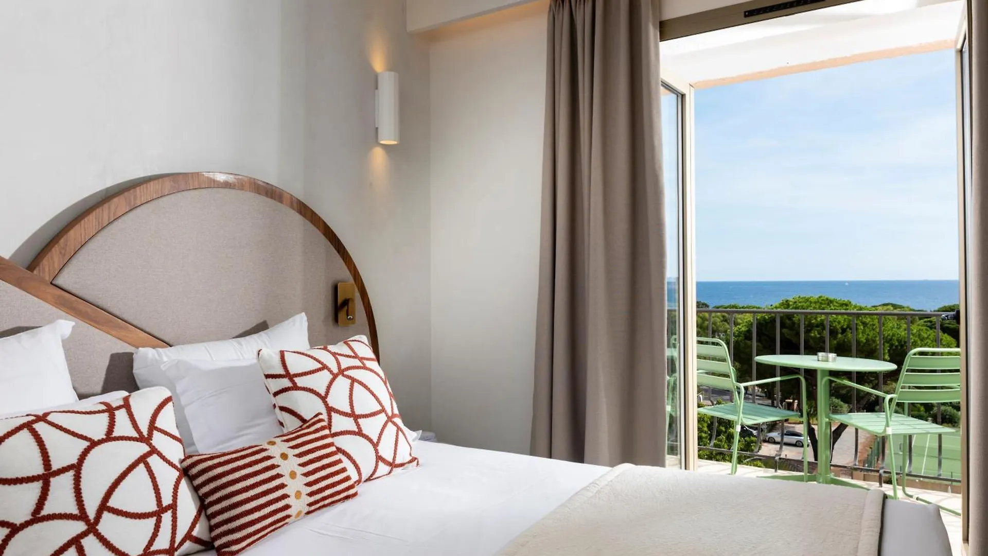 Hotel Du Parc Cavalaire Sur Mer