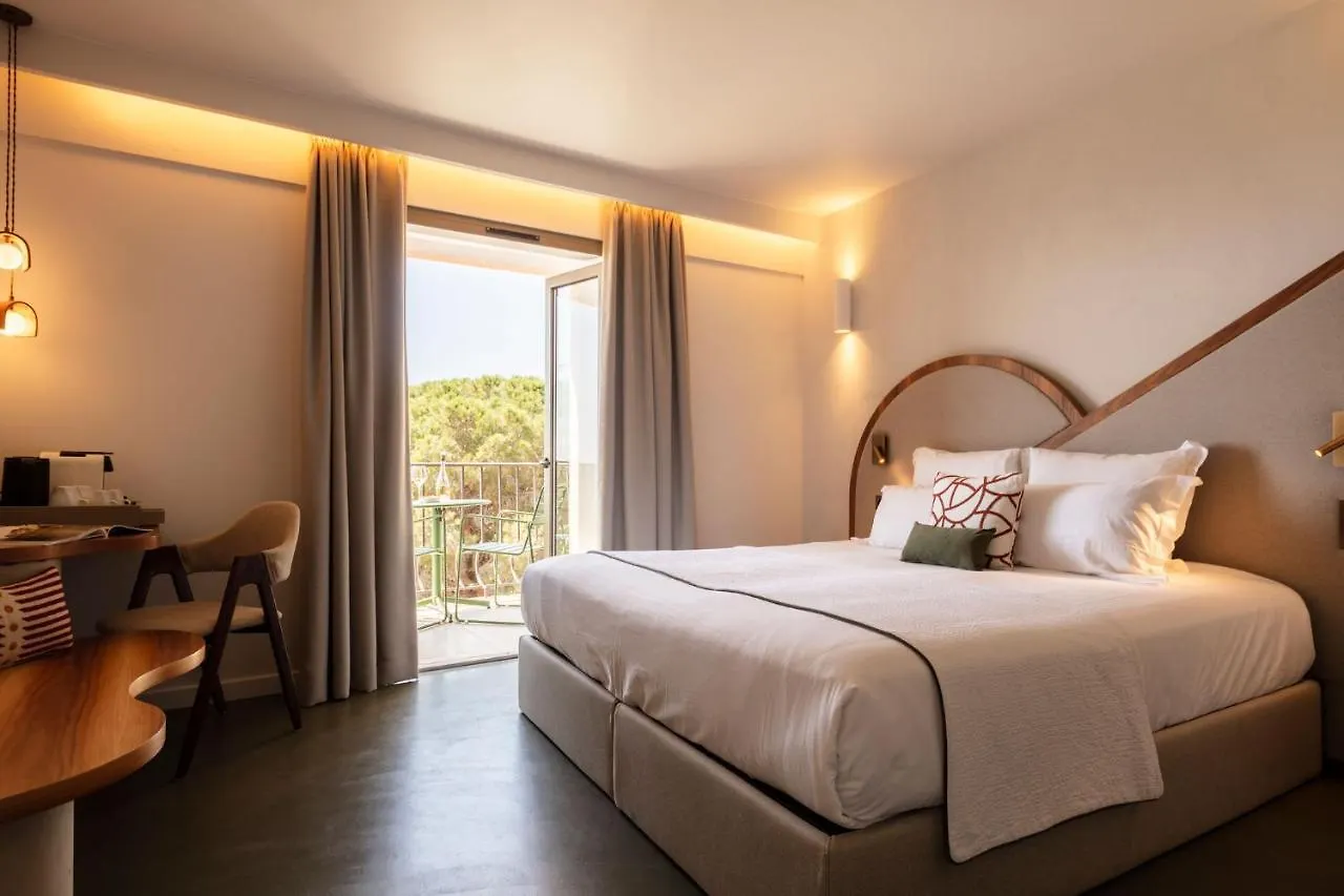 Hotel Du Parc Cavalaire Sur Mer 4*, Cavalaire-sur-Mer France