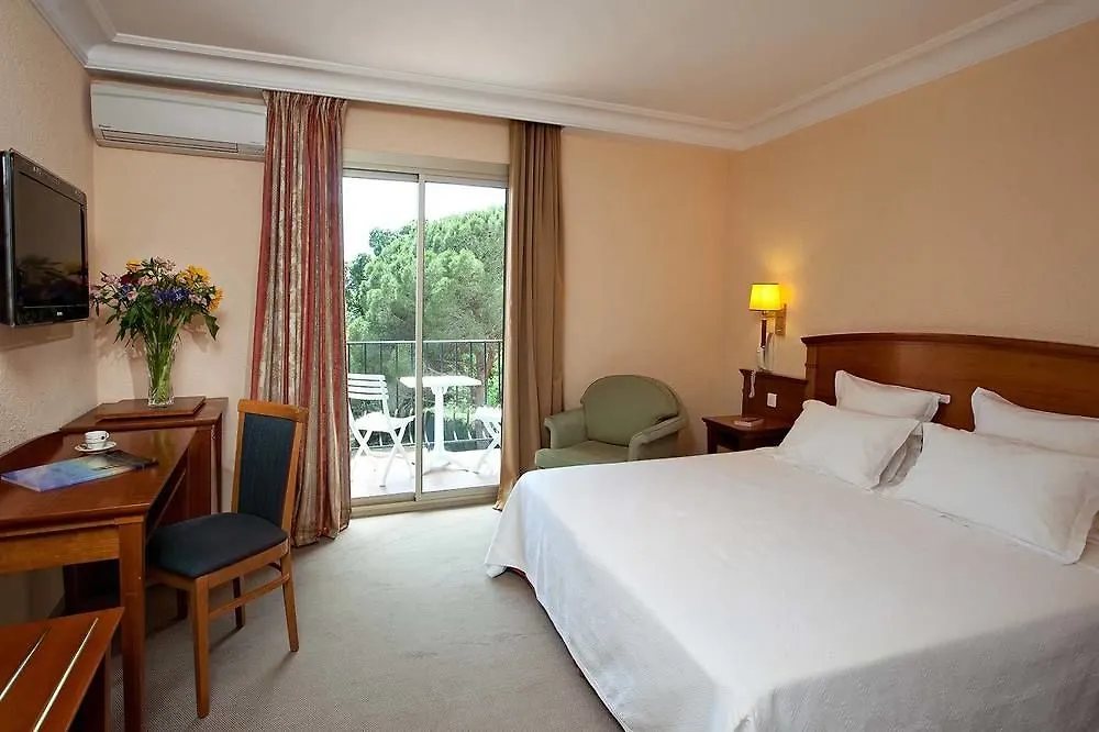 ****  Hotel Du Parc Cavalaire Sur Mer France