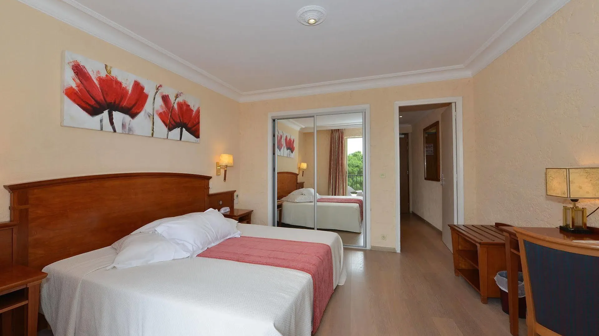 Hotel Du Parc Cavalaire Sur Mer