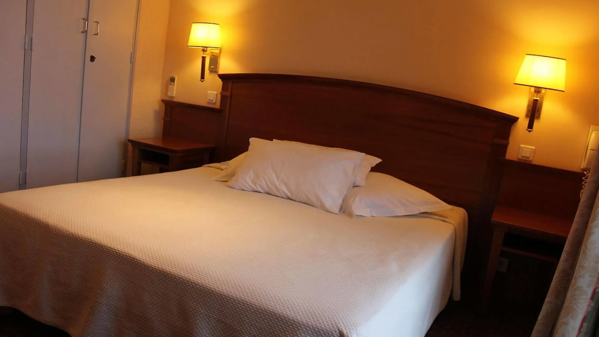 Hotel Du Parc Cavalaire Sur Mer 4*, Cavalaire-sur-Mer France