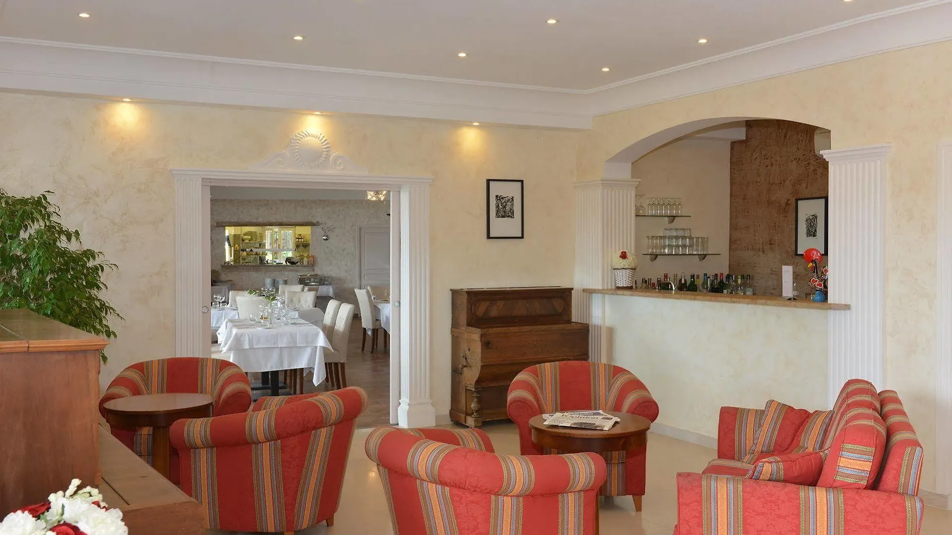 Hotel Du Parc Cavalaire Sur Mer  Cavalaire-sur-Mer